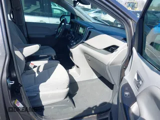 2019 Toyota Sienna LE Auto Access Seat with VIN 5TDKZ3DC9KS003158, listed as a IAAI auction lot 41661747 with 129,860 mi miles and . Bid and sale history available at DreamBid. Image 5.