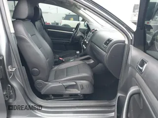 2010 Volkswagen Jetta SE z VIN 3VWRZ7AJ8AM148955, wystawiony jako IAAI lot #41241313 z przebiegiem 134 124 mil mil oraz . Historia ofert i sprzedaży dostępna na DreamBid. Obrazek 5.