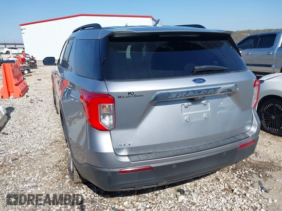 2020 Ford Explorer XLT z VIN 1FMSK7DH2LGA88858, wystawiony jako IAAI lot #41984871 z przebiegiem 79 222 mil mil oraz . Historia ofert i sprzedaży dostępna na DreamBid. Obrazek 3.