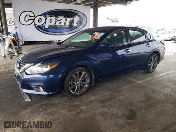 2018 Nissan Altima 2.5 SR with VIN 1N4AL3AP7JC226860, listed as a Copart auction lot 54570815 with 100,992 mi miles and Clean Title. Bid and sale history available at carsss.com. Image 1.