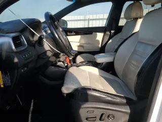 2016 Kia Sorento SX with VIN 5XYPKDA5XGG161292, listed as a Copart auction lot 53752865 with 218,125 mi miles and Clean Title. Bid and sale history available at carsss.com. Image 7.