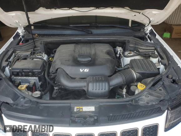 2015 Jeep Grand Cherokee High Altitude with VIN 1C4RJFCG8FC198172, listed as a Copart auction lot 60542165 with 137,313 mi miles and Salvage title. Bid and sale history available at DreamBid. Image 12.