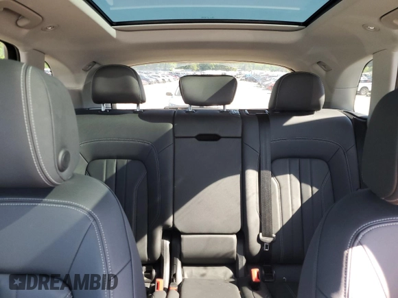 2023 Audi Q5 Premium с VIN WA1ABAFYXP2033212, выставлен на аукционе Copart как лот 55616685 с пробегом 30 814 миль миль и Списание • Salvage title. История ставок и продаж доступна на DreamBid. Изображение 10.
