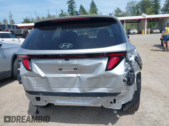 2025 Hyundai Tucson SEL z VIN 5NMJB3DE9SH554856, wystawiony jako IAAI lot #42460268 z przebiegiem 688 mil mil oraz . Historia ofert i sprzedaży dostępna na DreamBid. Obrazek 17.