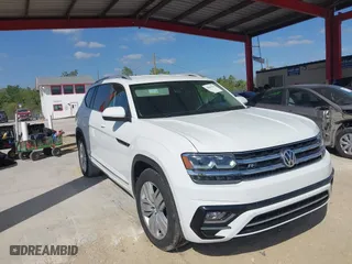 2019 Volkswagen Atlas 3.6L V6 SE w/Technology with VIN 1V2WR2CA4KC548972, listed as a IAAI auction lot 38864324 with 1 mi miles. Bid and sale history available at carsss.com. Image 1.