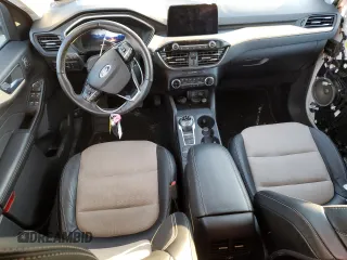 2022 Ford Escape Titanium Plug-In Hybrid с VIN 1FMCU0LZ5NUA57513, выставлен на аукционе Copart как лот 41634475 с пробегом 52 542 миль миль и Списание • Salvage title. История ставок и продаж доступна на DreamBid. Изображение 8.