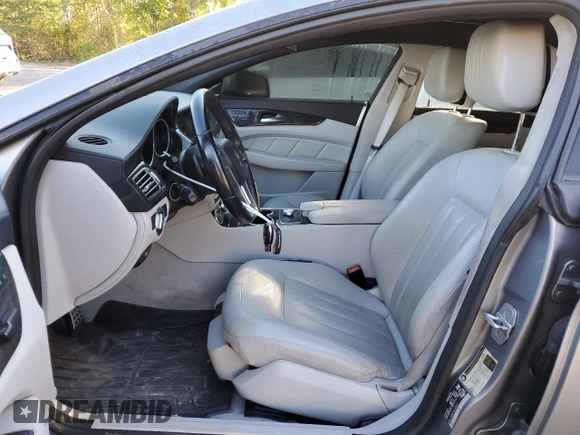2012 Mercedes-Benz CLS-Class CLS 550 with VIN WDDLJ9BB0CA044839, listed as a Copart auction lot 71395014 with 155,118 mi miles and Salvage Title. Bid and sale history available at carsss.com. Image 7.
