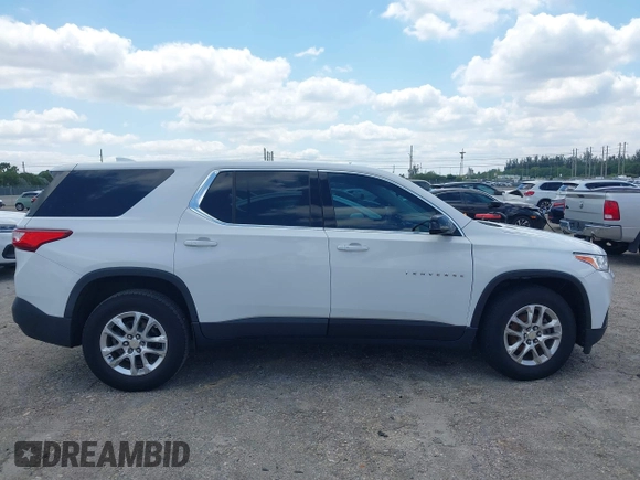2020 Chevrolet Traverse LS with VIN 1GNERFKW5LJ126120, listed as a IAAI auction lot 42003108 with 30,420 mi miles. Bid and sale history available at carsss.com. Image 13.