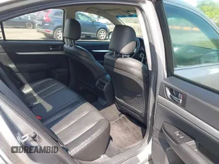 2011 Subaru Legacy Premium z VIN 4S3BMBC6XB3235757, wystawiony jako IAAI lot #42533336 z przebiegiem 168 825 mil mil oraz . Historia ofert i sprzedaży dostępna na DreamBid. Obrazek 8.
