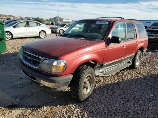 1998 Ford Explorer XLT с VIN 1FMZU35P5WZC16770, выставлен на аукционе Copart как лот 81835764 с пробегом 155 640 миль миль и Списание • Salvage title. История ставок и продаж доступна на DreamBid. Изображение 1.