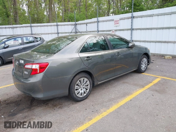 2012 Toyota Camry L z VIN 4T1BF1FK4CU530650, wystawiony jako IAAI lot #42275744 z przebiegiem 189 490 mil mil oraz . Historia ofert i sprzedaży dostępna na DreamBid. Obrazek 4.