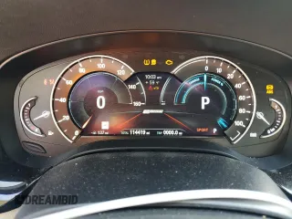 2019 BMW 5 Series 530e xDrive with VIN WBAJB1C56KB375178, listed as a Copart auction lot 46592325 with 114,419 mi miles and Salvage title. Bid and sale history available at DreamBid. Image 9.