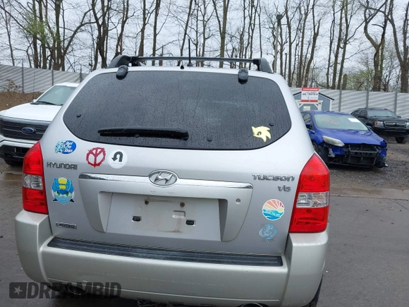 2006 Hyundai Tucson GLS with VIN KM8JN12D86U453274, listed as a IAAI auction lot 42095775 with 144,076 mi miles. Bid and sale history available at carsss.com. Image 14.