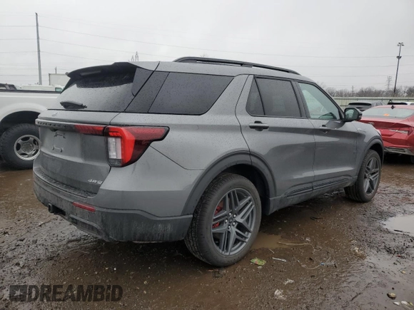 2025 Ford Explorer ST-Line with VIN 1FMUK8KH0SGA05900, listed as a Copart auction lot 86958044 with 1,802 mi miles and Non Repairable. Bid and sale history available at carsss.com. Image 3.