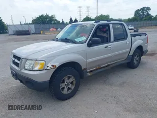 2005 Ford Explorer Sport Trac XLS z VIN 1FMZU77K15UB67801, wystawiony jako IAAI lot #42822163 z przebiegiem 179 102 mil mil oraz . Historia ofert i sprzedaży dostępna na DreamBid. Obrazek 2.