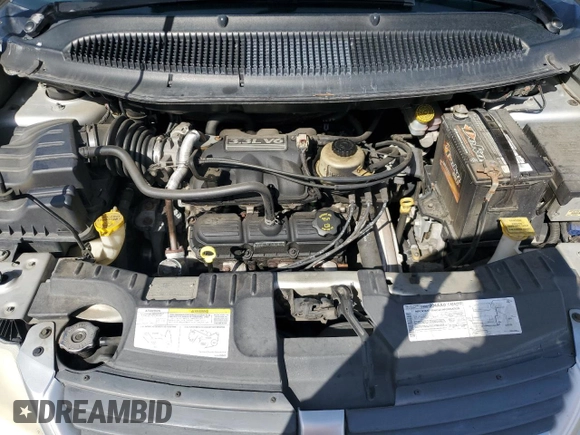 2005 Dodge Caravan SE z VIN 1D4GP24R85B110758, wystawiony jako Copart lot #54221555 z przebiegiem 53 510 mil mil oraz Szkoda całkowita • Salvage title. Historia ofert i sprzedaży dostępna na DreamBid. Obrazek 12.