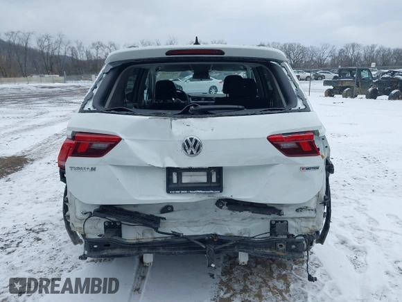 2021 Volkswagen Tiguan S with VIN 3VV0B7AX0MM092097, listed as a IAAI auction lot 41612128 with 49,525 mi miles and . Bid and sale history available at DreamBid. Image 6.