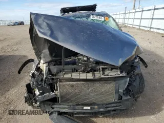 2016 Kia Sorento LX z VIN 5XYPGDA59GG072038, wystawiony jako Copart lot #50221465 z przebiegiem Nie podano mil oraz Szkoda całkowita • Salvage title. Historia ofert i sprzedaży dostępna na DreamBid. Obrazek 5.