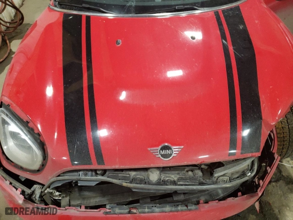 2022 MINI Countryman Cooper S with VIN WMZ83BR09N3P02526, listed as a Copart auction lot 84114224 with 0 mi miles and Salvage Title. Bid and sale history available at carsss.com. Image 11.