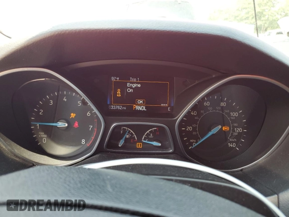 2017 Ford Focus SE with VIN 1FADP3F26HL327333, listed as a Copart auction lot 59206945 with 33,762 mi miles and Salvage title. Bid and sale history available at DreamBid. Image 9.