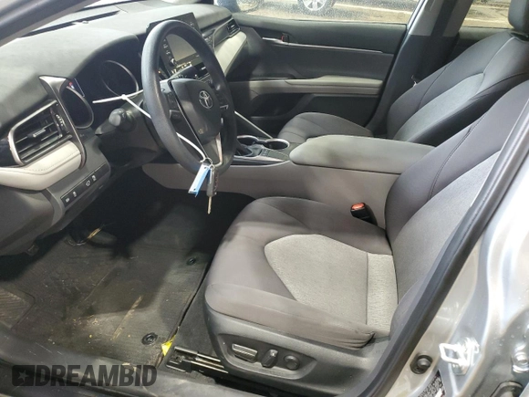 2023 Toyota Camry LE z VIN 4T1C11AK6PU082458, wystawiony jako Copart lot #56209395 z przebiegiem 38 806 mil mil oraz Szkoda całkowita • Salvage title. Historia ofert i sprzedaży dostępna na DreamBid. Obrazek 7.