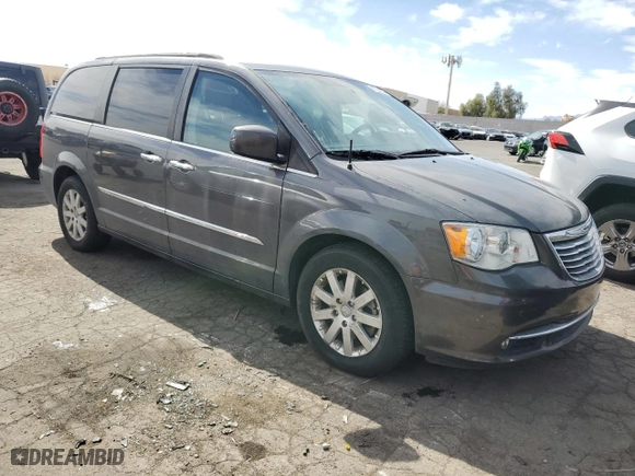 2016 Chrysler Town & Country Touring with VIN 2C4RC1BG2GR194044, listed as a Copart auction lot 47254895 with 105,961 mi miles and Clean Title. Bid and sale history available at carsss.com. Image 4.