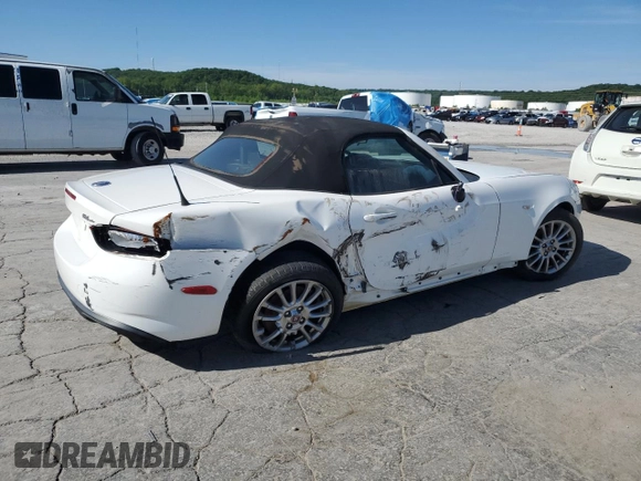 2017 FIAT 124 Spider Classica with VIN JC1NFAEK0H0106431, listed as a Copart auction lot 55705475 with 56,230 mi miles and Clean title. Bid and sale history available at DreamBid. Image 3.