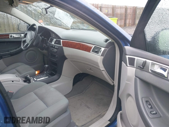2007 Chrysler Pacifica Touring z VIN 2A8GM68X87R164399, wystawiony jako IAAI lot #42363682 z przebiegiem 158 445 mil mil oraz . Historia ofert i sprzedaży dostępna na DreamBid. Obrazek 5.