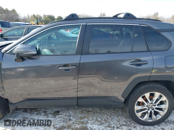 2023 Toyota RAV4 XLE Premium with VIN 2T3A1RFV9PC374171, listed as a IAAI auction lot 41261537 with 32,820 mi miles. Bid and sale history available at carsss.com. Image 14.