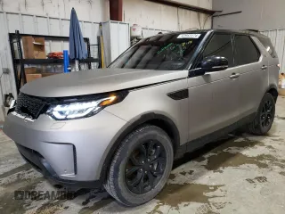 2020 Land Rover Discovery SE with VIN SALRG2RV8L2423777, listed as a Copart auction lot 42662274 with 26,303 mi miles and Salvage Title. Bid and sale history available at carsss.com. Image 1.