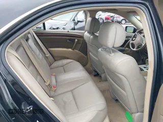 2005 Acura RL with VIN JH4KB16555C015724, listed as a IAAI auction lot 42634598 with 241,510 mi miles and . Bid and sale history available at DreamBid. Image 8.