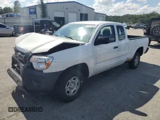 2014 Toyota Tacoma z VIN 5TFTX4CN4EX039325, wystawiony jako Copart lot #61072535 z przebiegiem 101 189 mil mil oraz Szkoda całkowita • Salvage title. Historia ofert i sprzedaży dostępna na DreamBid. Obrazek 1.