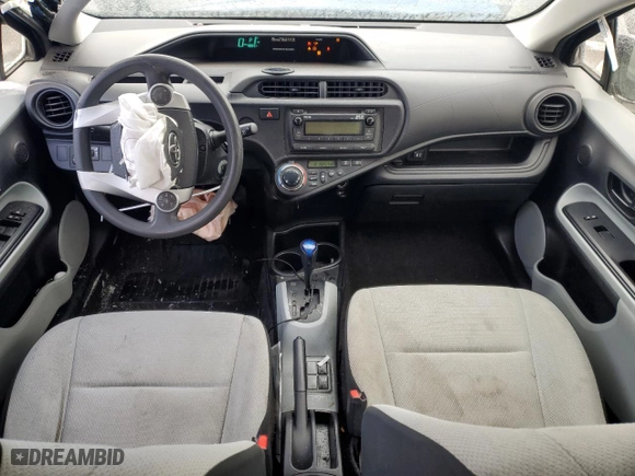 2013 Toyota Prius c One with VIN JTDKDTB36D1543360, listed as a Copart auction lot 44540245 with 195,134 mi miles and Salvage Title. Bid and sale history available at carsss.com. Image 8.