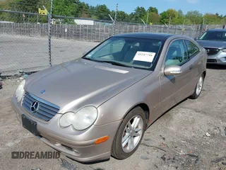 2002 Mercedes-Benz C 230/260/280/320 с VIN WDBRN47J32A235373, выставлен на аукционе IAAI как лот 42247716 с пробегом 76 306 миль миль и . История ставок и продаж доступна на DreamBid. Изображение 2.