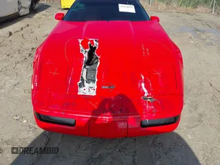 1993 Chevrolet Corvette with VIN 1G1YY23P8P5119386, listed as a IAAI auction lot 42479976 with 101,770 mi miles and . Bid and sale history available at DreamBid. Image 6.