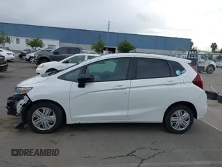 2019 Honda Fit LX with VIN 3HGGK5H48KM749627, listed as a IAAI auction lot 41940133 with 70,685 mi miles. Bid and sale history available at carsss.com. Image 15.