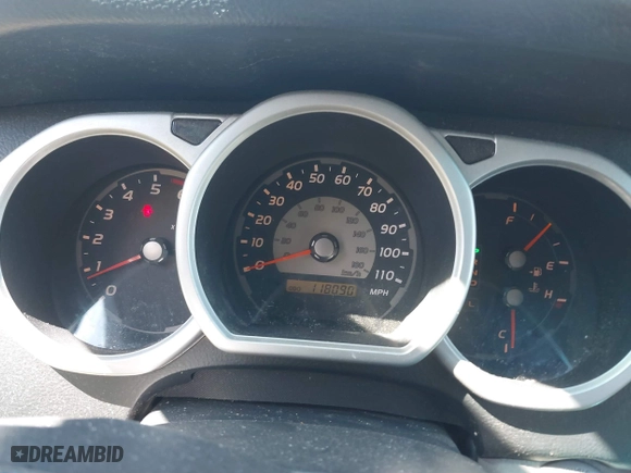 2005 Toyota 4Runner SR5 with VIN JTEBU14R250061123, listed as a IAAI auction lot 41831373 with 118,090 mi miles. Bid and sale history available at carsss.com. Image 7.