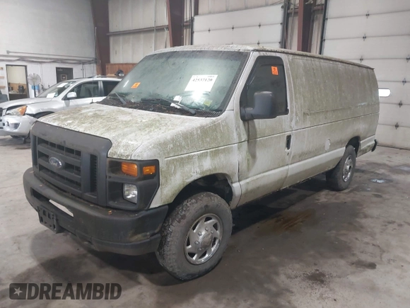 2008 Ford Econoline Cargo Commercial z VIN 1FTNS24W88DA19698, wystawiony jako IAAI lot #42537120 z przebiegiem 148 476 mil mil oraz . Historia ofert i sprzedaży dostępna na DreamBid. Obrazek 2.