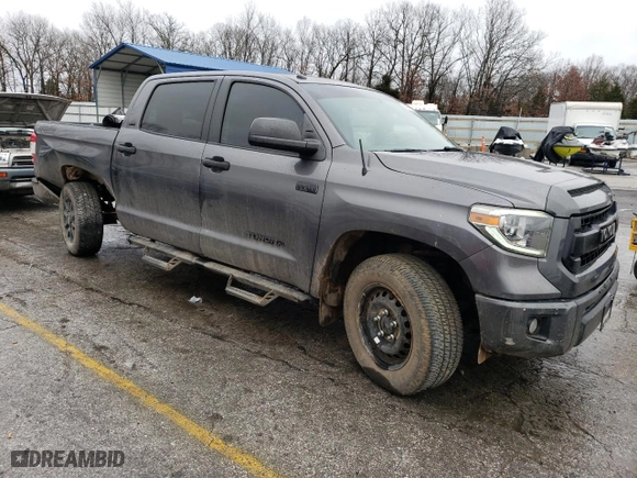 2014 Toyota Tundra 4WD Truck SR5 with VIN 5TFDW5F10EX386012, listed as a Copart auction lot 42982945 with 146,596 mi miles and Clean Title. Bid and sale history available at carsss.com. Image 4.