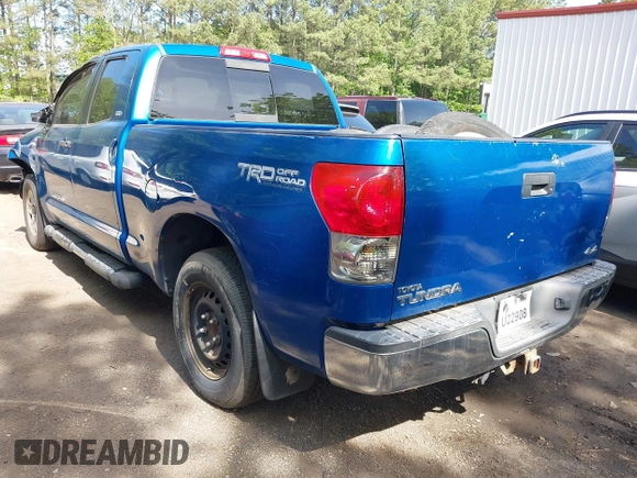 2008 Toyota Tundra 4WD Truck with VIN 5TBBV54198S492975, listed as a IAAI auction lot 42145763 with 281,934 mi miles. Bid and sale history available at carsss.com. Image 3.