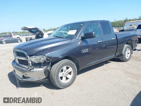 2018 Ram 1500 SLT z VIN 1C6RR6GG2JS303880, wystawiony jako IAAI lot #42138224 z przebiegiem 120 533 mil mil oraz . Historia ofert i sprzedaży dostępna na DreamBid. Obrazek 2.