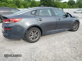 2020 Kia Optima LX z VIN 5XXGT4L37LG404452, wystawiony jako Copart lot #55333805 z przebiegiem 140 889 mil mil oraz Szkoda całkowita • Salvage title. Historia ofert i sprzedaży dostępna na DreamBid. Obrazek 3.