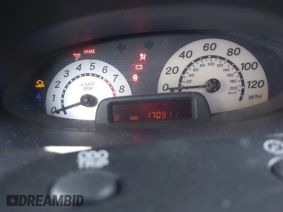 2003 Toyota ECHO with VIN JTDBT123935047533, listed as a IAAI auction lot 42143695 with 170,911 mi miles. Bid and sale history available at carsss.com. Image 7.