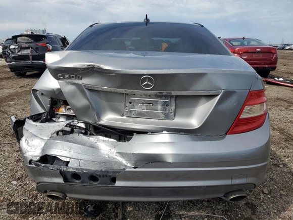 2008 Mercedes-Benz C 300 Sport z VIN WDDGF54X78R034239, wystawiony jako Copart lot #54364165 z przebiegiem 133 358 mil mil oraz Szkoda całkowita • Salvage title. Historia ofert i sprzedaży dostępna na DreamBid. Obrazek 6.