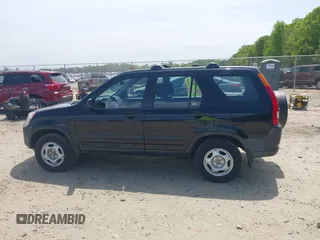 2004 Honda CR-V LX with VIN SHSRD68474U209015, listed as a IAAI auction lot 42040424 with 100,923 mi miles and . Bid and sale history available at carsss.com. Image 14.