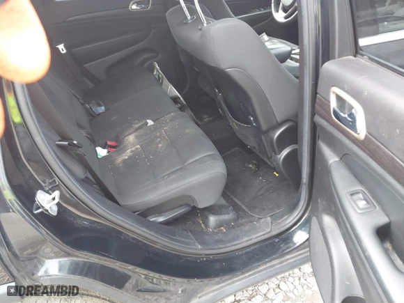 2014 Jeep Grand Cherokee Laredo with VIN 1C4RJFAG6EC416904, listed as a IAAI auction lot 41846605 with 108,757 mi miles. Bid and sale history available at carsss.com. Image 8.