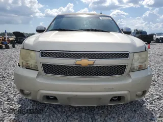 2014 Chevrolet Suburban LTZ with VIN 1GNSKKE76ER176923, listed as a Copart auction lot 64329985 with 246,832 mi miles and Clean title. Bid and sale history available at DreamBid. Image 5.