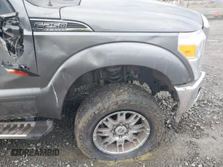 2012 Ford F-250 XL с VIN 1FT7W2B6XCEB73932, выставлен на аукционе IAAI как лот 41120517 с пробегом Не указан миль и . История ставок и продаж доступна на DreamBid. Изображение 12.