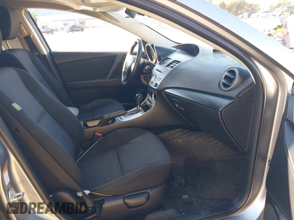 2010 Mazda 3 i Sport with VIN JM1BL1SG2A1282671, listed as a IAAI auction lot 41242441 with 184,947 mi miles and . Bid and sale history available at DreamBid. Image 5.