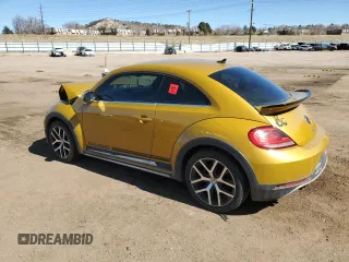 2016 Volkswagen Beetle Dune z VIN 3VWS17AT8GM629176, wystawiony jako Copart lot #47794085 z przebiegiem Nie podano mil oraz Szkody całkowita. Historia ofert i sprzedaży dostępna na DreamBid. Obrazek 2.